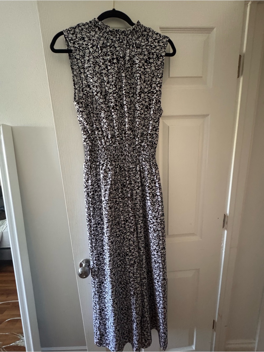 Cupshe Black and White Floral Sleeveless Pant Suit
